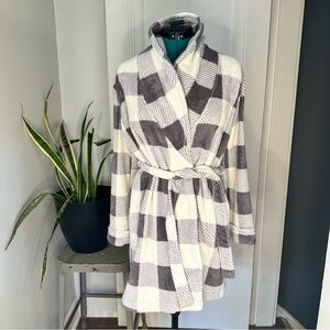 Kensie Plush fluffy Soft Teddy Robe small/medium